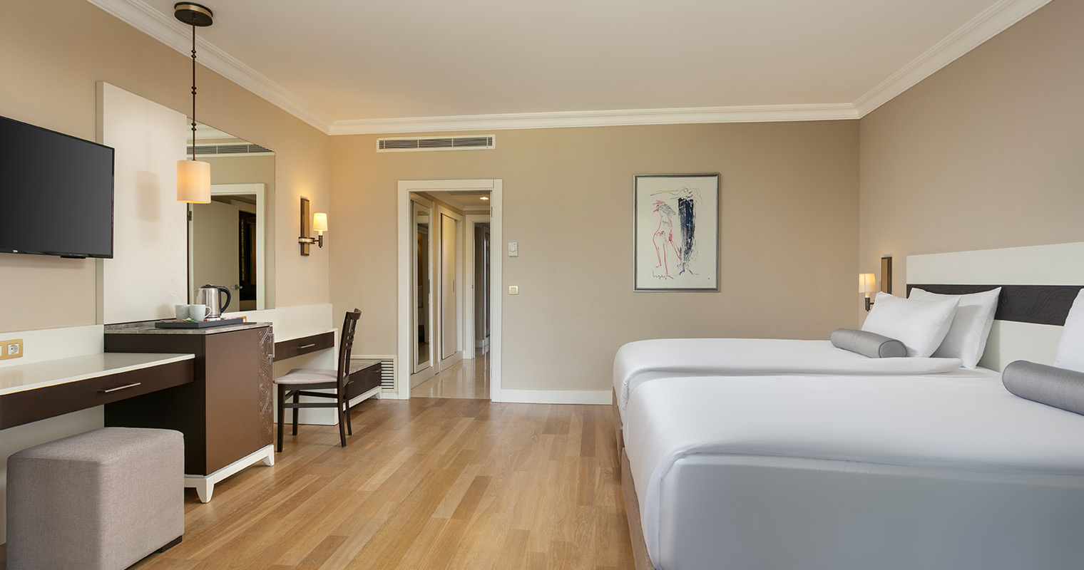 Sirene Belek Hotel Superior Family Room Center Destktop